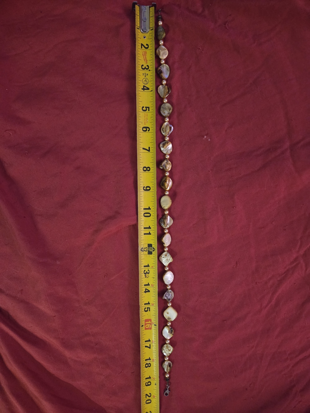 Pearl and Shell Beaded Bracelet in Iridescent Pink and Gold